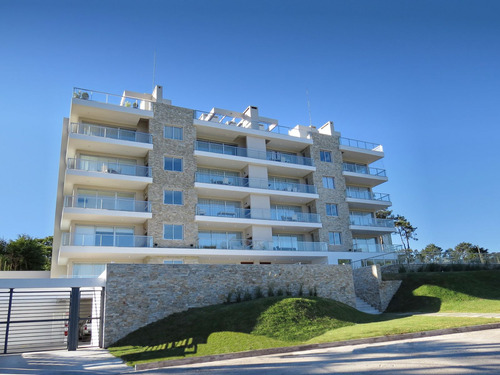Alquiler Apartamento 1 Y 2 Dormitorios Con Parrillero Punta Del Este Emerald 