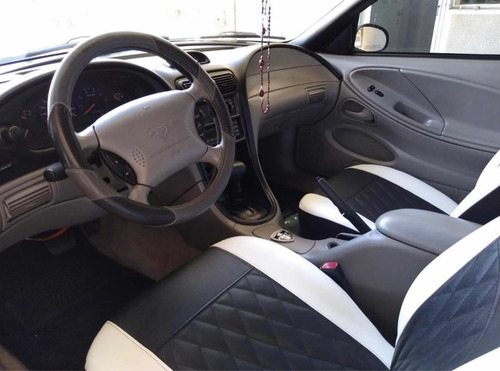 Ford Mustang 3.8 Lts V6 Automatic