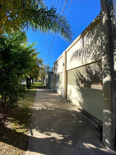 Imagen 3 de 28 de Se Vende Casa - Barrio Las Flores - Reconquista