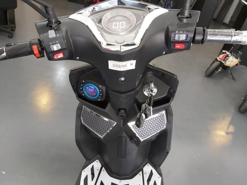 Imagen 6 de 25 de Scooter Lecgtrico Sunra Hawk Litio Con Financiacion D