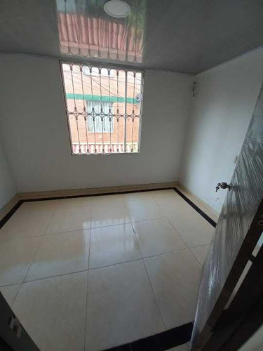 Venta De Casa En Bosa Recreo Negociable