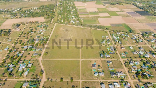 Lote/terreno En Venta - Jardines De La Costa 1, Arroyo Leyes