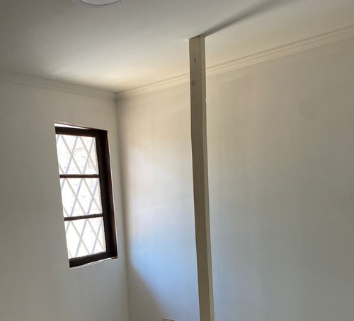 Casa Recien Remodelada En Una Tranquila Calle De La Reina