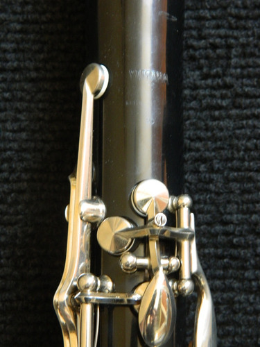 Clarinete Yamaha Ycl 20 U$d 700