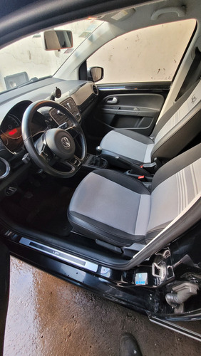 Volkswagen Up! 1.0 Black Up! 75cv