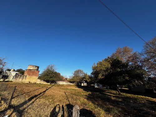 Terreno En Venta De 3.049 M2 Av. Ricardo Rojas