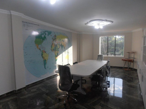 Casa De Lujo En Venta Urb San Jacinto Maracay Con Piscina Gimnasio Zona Exclusiva Negociable Kg:23-3908