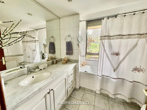 Se Vende Lindo Departamento De 4 Dormitorios En La Dehesa