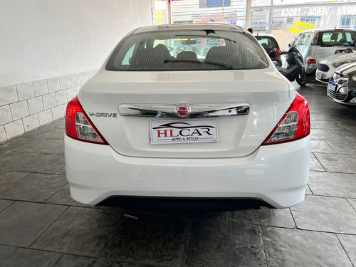 Nissan Versa V-Drive 1.0 12v 4p