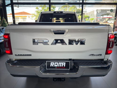 RAM Ram 2500 6.7 Laramie Cab. Dupla 4x4 Aut. 4p