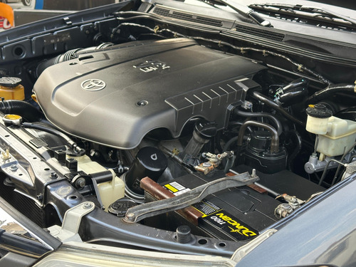Toyota Fortuner Sr5