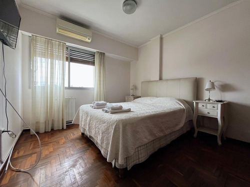 Centro Departamento En Venta De 2 Dormitorios Apto Credito