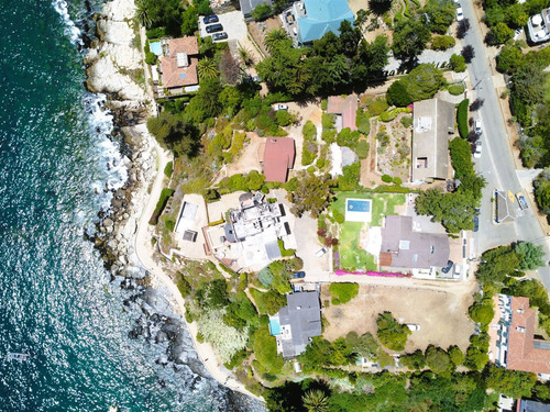 Casa En Un Sitio Único A Pasos De La Playa De Zapallar