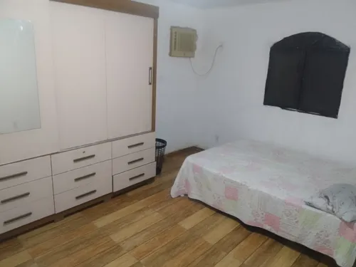 2 Quartos 1 Sala 1 Cozinha 1banheiro Quintal Garagem