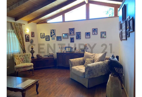 Propiedad Comercial  Galpón Bodega Y Casa
