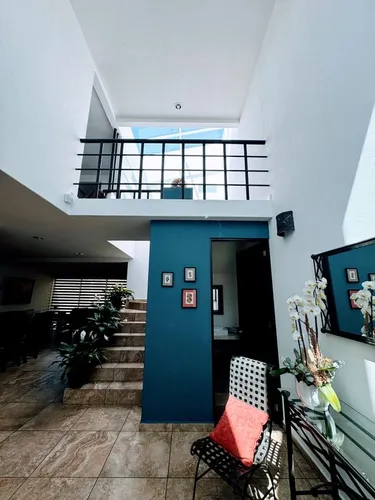Casa Venta Residencial Por Ave. Tecnológico Las Torres, Por La Estación Del Tren Toluca- Santa Fe, Estación Metepec.