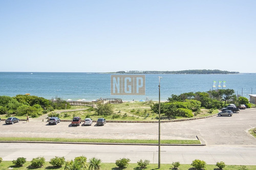 Imagen 2 de 30 de Hermoso Departamento En Venta De 3 Dormitorios.