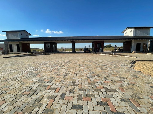 Imagen 8 de 13 de Lotes En Venta En Barrio Cerrado Zona Oeste