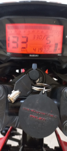 Imagen 6 de 7 de Suzuki Gixxer