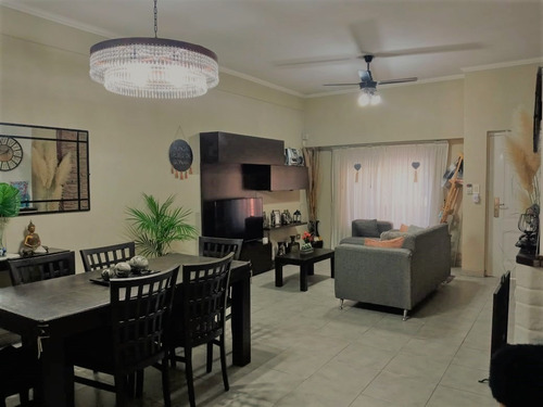 Imagen 3 de 16 de Venta - Triplex 4 Amb Con Cochera - Anchordoqui 1633 - Santo