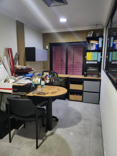 Venta De Local Comercial En San Diego, Ubicado En Pasillo Principal Del Centro Comercial Metro Plaza. Centro Comercial Ubicado En Plena Avenida Don Julio Centeno Gf