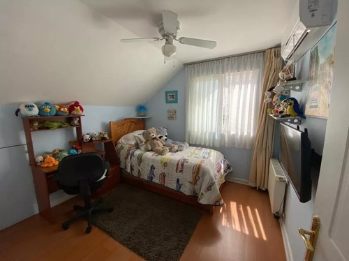 Se Vende Casa En La Florida 5d+4b - Piscina Y Gran Terreno!