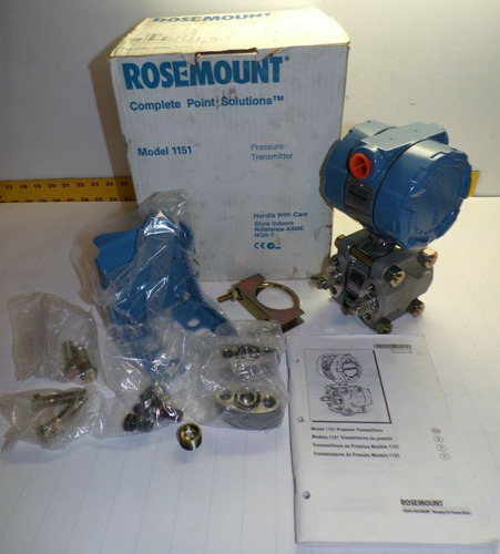 New Rosemount 1151 Smart Pressure Transmitter  1151dp5s2 Ssv
