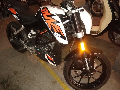 Imagen 1 de 9 de Ktm Duke 200