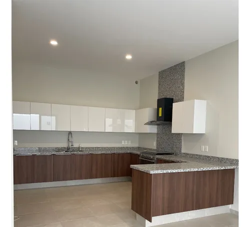 Preciosa Casa En Condominio