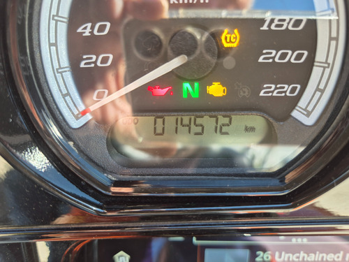 Hermosa Moto Hd, Color Naranja, Motor 114 Y Kit De Potencia