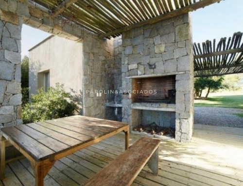 Chacra En Venta De 3 Dormitorios En Jose Ignacio - Ref: 4213