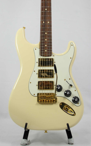 Fender Blacktop Stratocaster Hhh Olympic White Gold Hardware