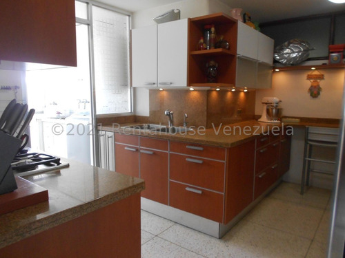 Imagen 6 de 22 de 22-6647. Apartamento Con Vista Al Avila En Una De Las Mejores Zonas De Caracas.