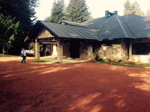 Local Comercial Gastronomico  En Zona De Lllao Llao