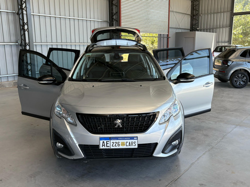 Peugeot 2008 1.6 Feline Tip