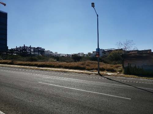 Imagen 9 de 12 de Terreno Venta Querétaro Uso Suelo Amplio Y Mixto .