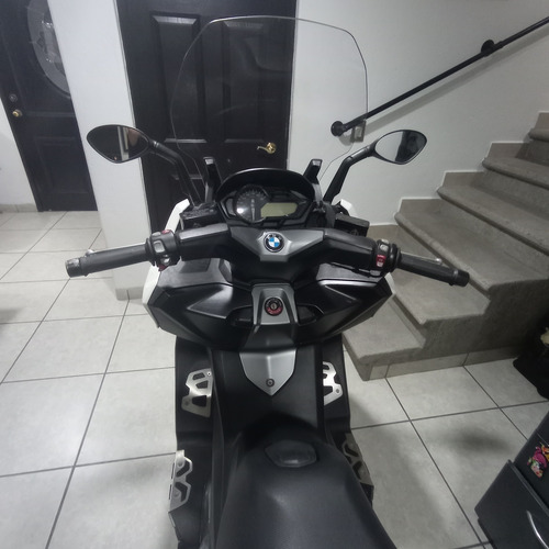 Único Dueño, Incluye Puños Y Asiento Calefactables
