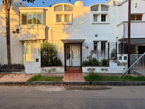 Venta Casa 3 Dormitorios A Metros Del Orfeo Planos