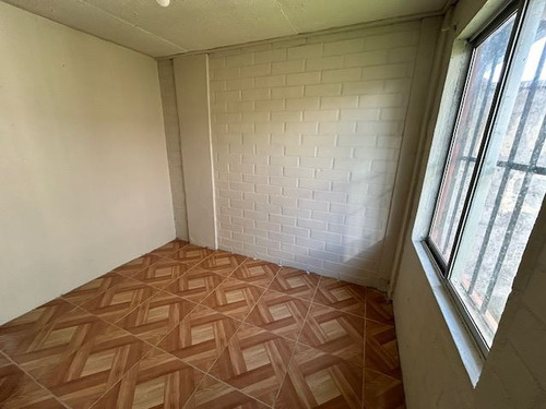Casa En Venta De 2 Dorm. En Maule