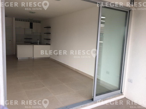 Departamento En Venta Ubicado En Tigre, Zona Norte