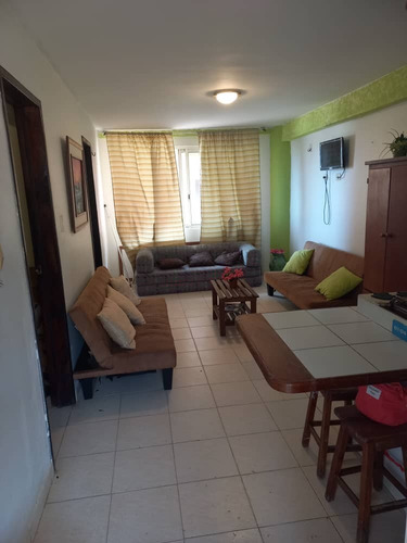 Imagen 15 de 16 de Fernando Guerrero Vende Apartamento En Tucacas Residencia Guaruja