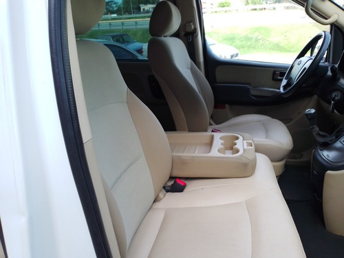 Mitsubishi H 1 . Diesel .full Doble Aire Impecable