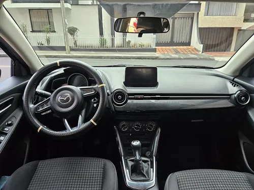 Mazda 2 Touring