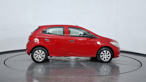 Chevrolet Onix 1.4 Lt