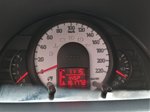 Imagen 13 de 15 de Volkswagen Gol 1.4 Power Plus
