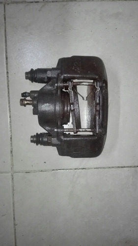 Caliper Delantero Izquierdo Escort 2001