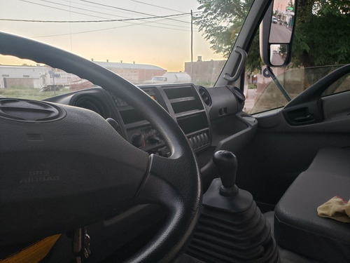 Hino 816