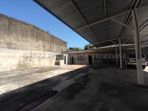 *al/invierte En Tu Sueño Empresarial Con Esta Casa Comercial En Venta En Barquisimeto Lara, Venezuela/arnaldo López/ # 25-4334 / 596 M²