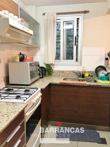 Departamento Tres Ambientes Con Cochera - Avenida Del Carril 3100