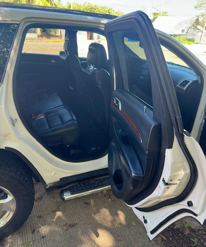 Jeep Grand Cherokee Limited V6 4x2 At